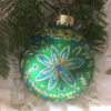 Large glittered ornament / Grand ornement pailleté