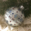 Large glittered ornament / Grand ornement pailleté