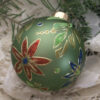 Large glittered ornament / Grand ornement pailleté
