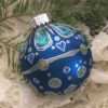 Large glittered ornament / Grand ornement pailleté