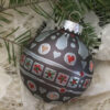 Large glittered ornament / Grand ornement pailleté