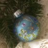 Small glittered ornament / Petit ornement pailleté