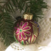Small glittered ornament / Petit ornement pailleté